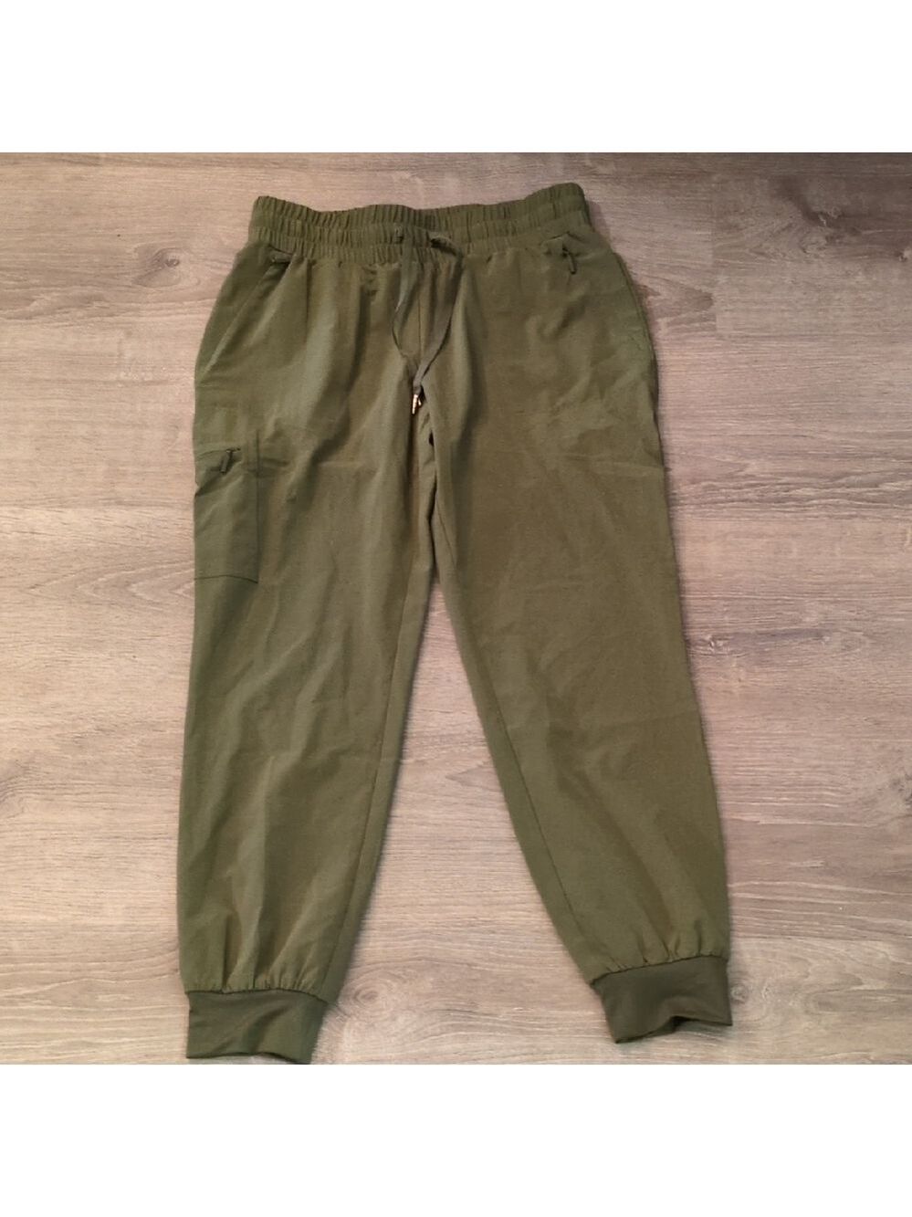 Zenergy By Chico's Olive Woven Jogger Pants Size 00R